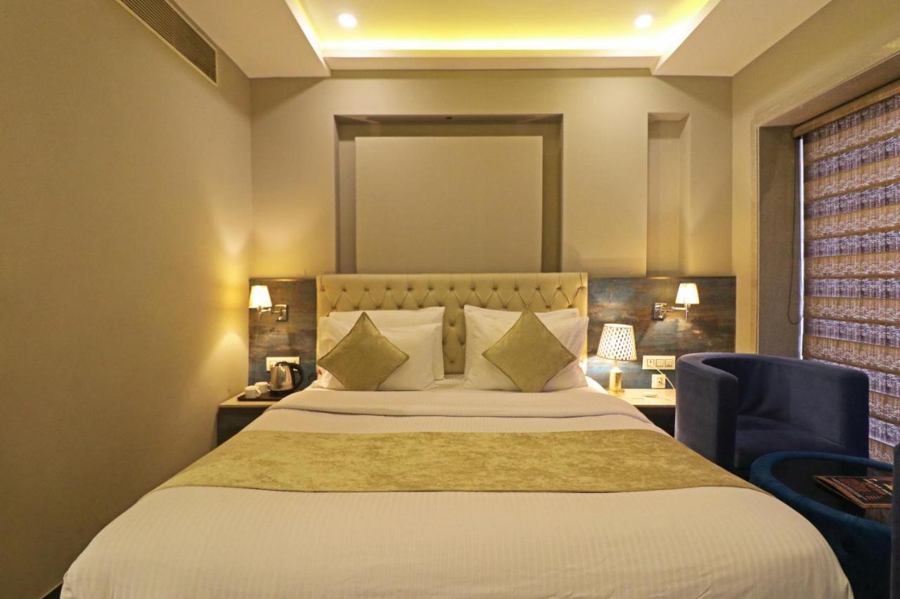 The Ivy Grand Hotel In City Centre With Free Secured Parking 新德里 外观 照片